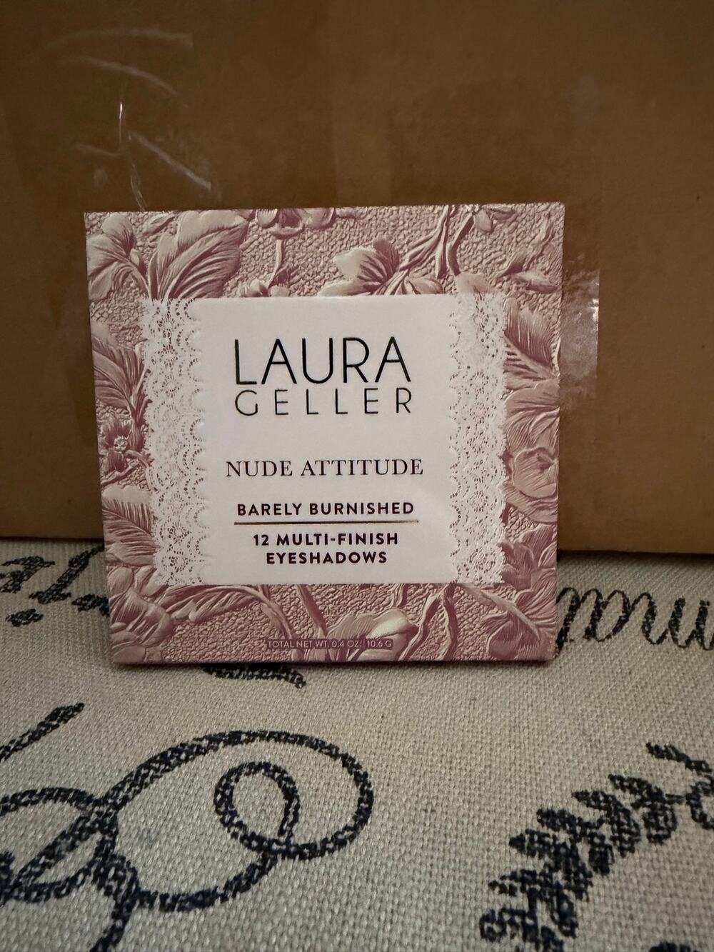 Laura Geller Nude Attitude Barely Burnished Eyeshadow pallet